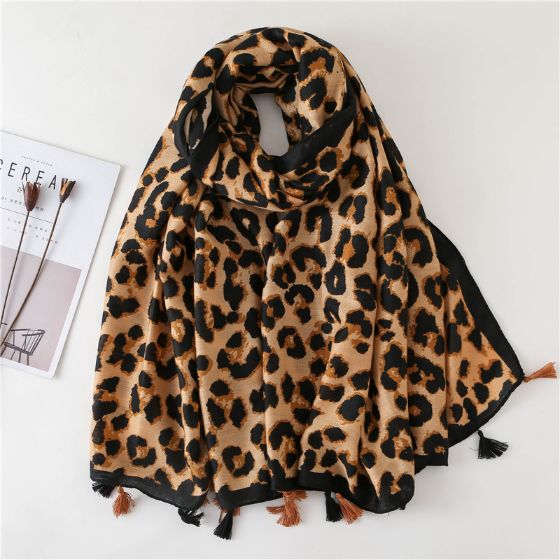 Woman Beach Scarf Viscose Spring Big Scarf Hijab Natural Animal Leopard Print Hair Womens Scarfs Fashionable
Woman Beach Scarf Viscose Spring Big Scarf Hijab Natural Animal Leopard Print Hair Womens Scarfs Fashionable