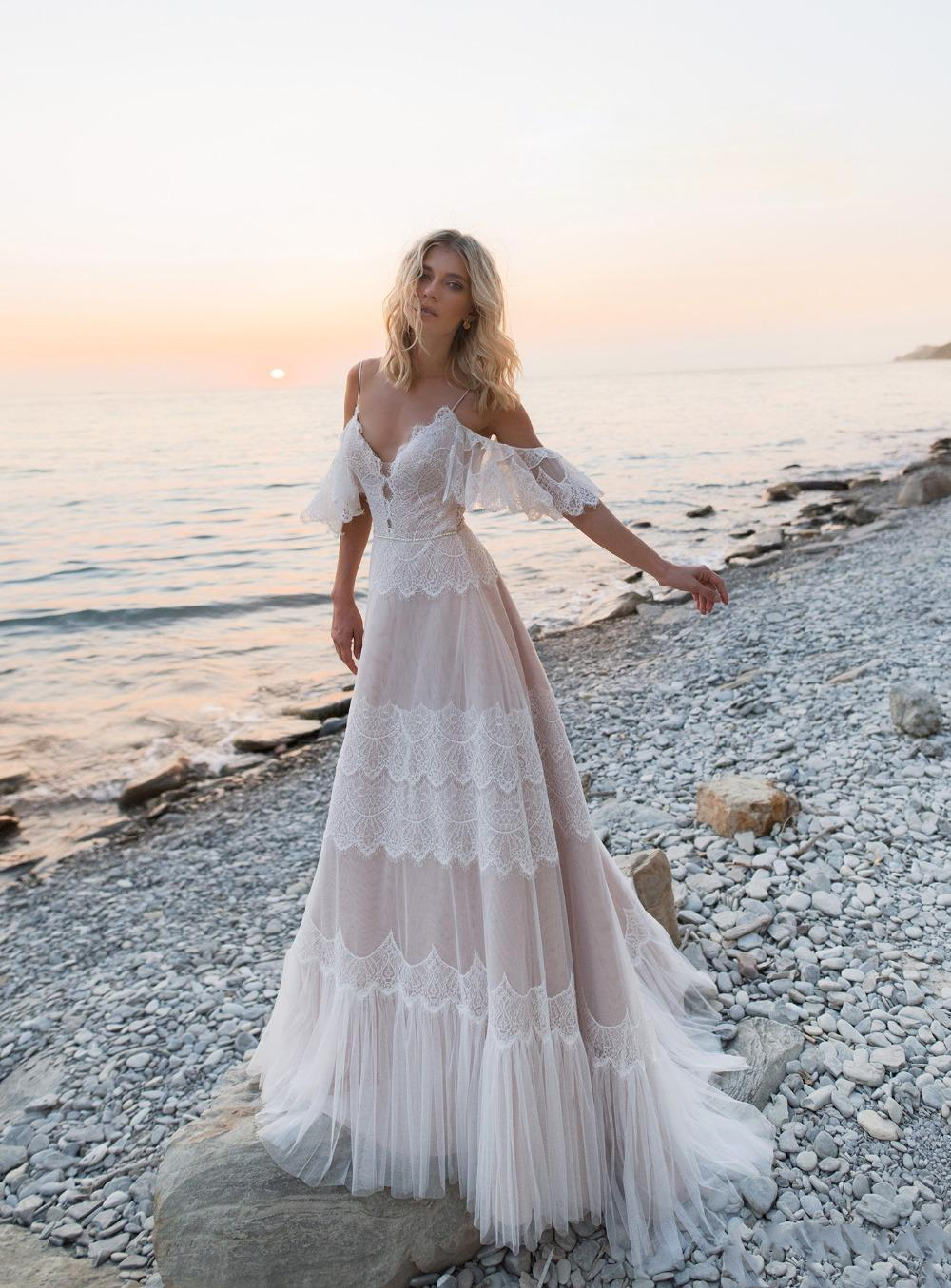 bohemian beach dresses lace appliqued spaghetti strap bridal gowns vintage or length plus size wedding dress