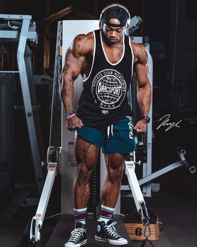 Mens Gyms Sportswear Track Bottoms Breathable Man Joggers Short Pant Workout Bodybuilding Fiess Men Casual Shorts designer bag