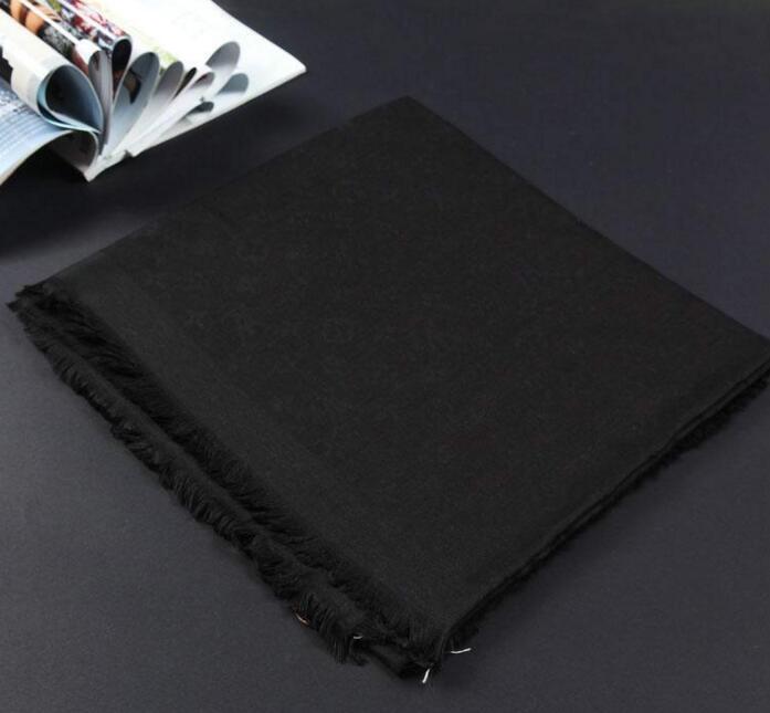 Brand Hot Scarf For women Luxury Letter Pattern silk wool Cashmere Gold thread Designer Thick Scarfs Warm Scarves Size 140X140CM Top Quality, Blue;gray
Brand Hot Scarf For women Luxury Letter Pattern silk wool Cashmere Gold thread Designer Thick Scarfs Warm Scarves Size 140X140CM Top Quality, Blue;gray