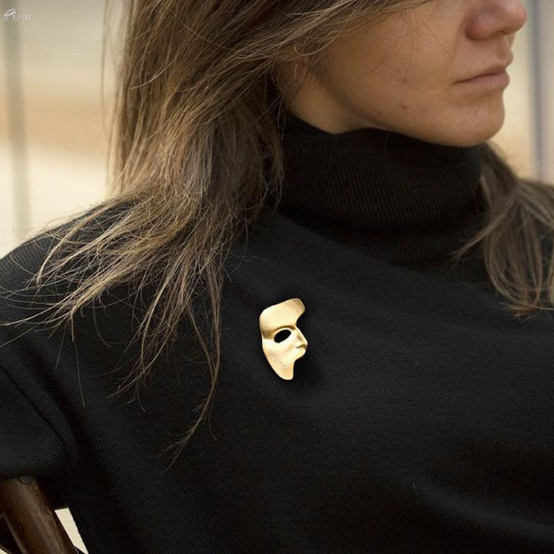 AOMU 2019 Exaggerated Brooches for Women Gold Color Metal Hijab Pins Abstract Half Face Mask Brooch Pin Party Jewelry
AOMU 2019 Exaggerated Brooches for Women Gold Color Metal Hijab Pins Abstract Half Face Mask Brooch Pin Party Jewelry