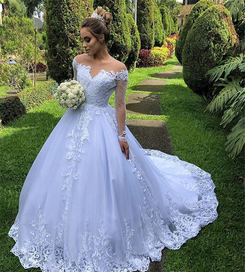 Dubai A New Line Wedding Dresses Illusion Neck Lace Appliques Crystal Beaded Tulle Court Train Arabic Plus Size Formal Bridal Gowns Ppliques Rabic