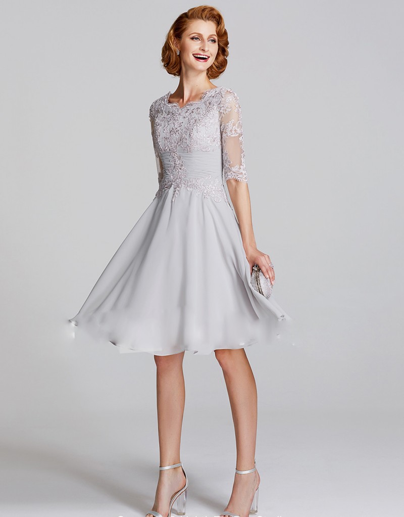 2019 Newest Short Mother of the Bride Dresses Lace Appliqued Chiffon Knee Length 3/4 Long Sleeve Mothers Dresses Cheap Wedding Guest Dress