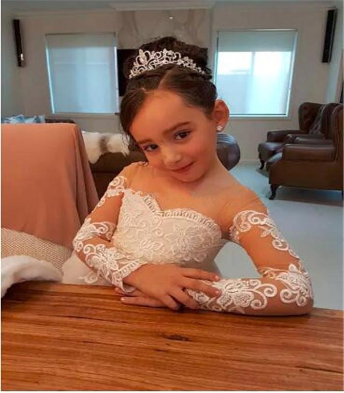 Classic Flower Girl Dress For Wedding with Bow Lace Appliques Train Sheer Neck Long Sleeves Girls Pageant Gowns Custom Made