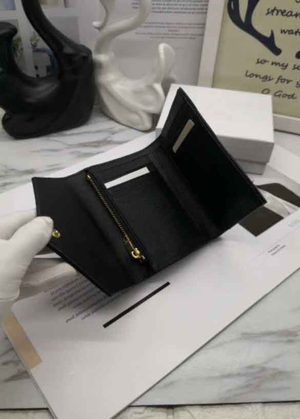 2020 Luxury Real Le… - image