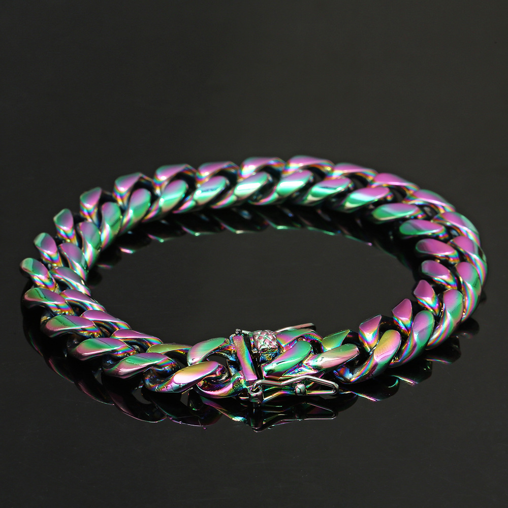 Luxury Designer Bracelet Mens Hip Hop Jewelry Miami Cuban Link Chainn Bracelets Rapper Hiphop Stainless Steel Bangle Men Fashion Accessories
Luxury Designer Bracelet Mens Hip Hop Jewelry Miami Cuban Link Chainn Bracelets Rapper Hiphop Stainless Steel Bangle Men Fashion Accessories