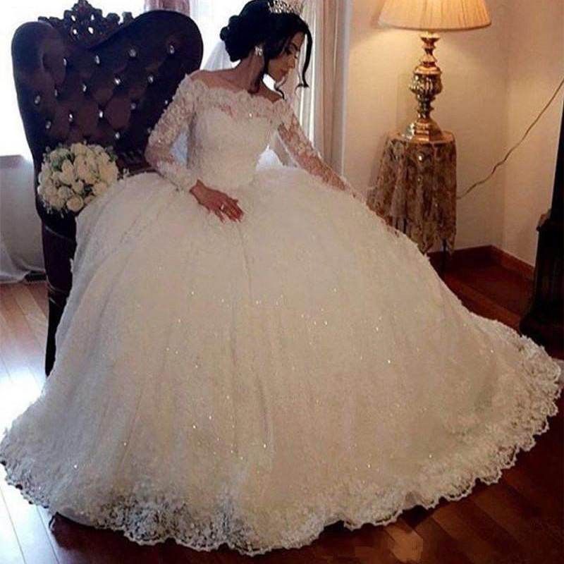 Vintage Ball Gown Wedding Dresses Long Sleeves Lace Appliques Sequins Puffy Arabic Dubai vestidos Formal Church Plus Size Bridal Gowns ., Champagne
Vintage Ball Gown Wedding Dresses Long Sleeves Lace Appliques Sequins Puffy Arabic Dubai vestidos Formal Church Plus Size Bridal Gowns ., Champagne