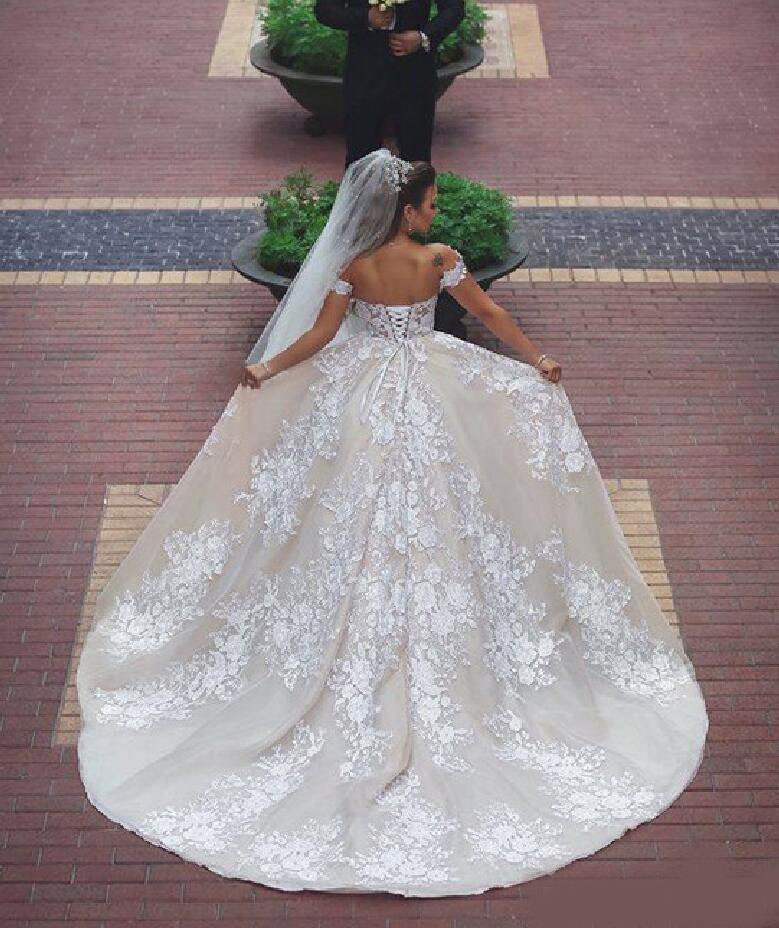 Saudi Arabic 2020 Lace Appliques Ball Gown Wedding Dresses Off The Shoulder A Line African Bridal Gowns Corset Back Plus Size Wedding Dress
