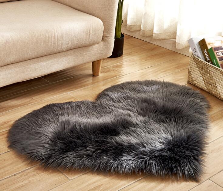 Heart Shaped Long Fur Carpet Shaggy Carpet Artificial Wool Sheepskin Baby Room Bedroom Soft Area Mat