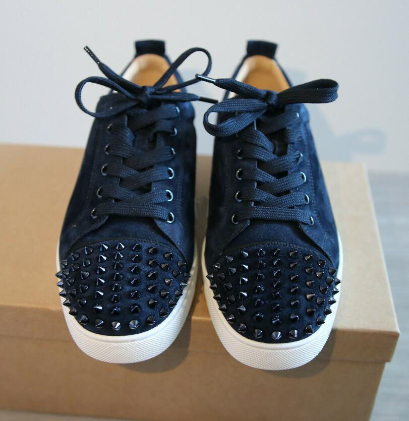 20S Classic Designers Red Bottom Low Top Sneakers Junior Spikes Orlato Dark Blue Suede Party Shoes red soles Casual Shoes Leather trainers
20S Classic Designers Red Bottom Low Top Sneakers Junior Spikes Orlato Dark Blue Suede Party Shoes red soles Casual Shoes Leather trainers