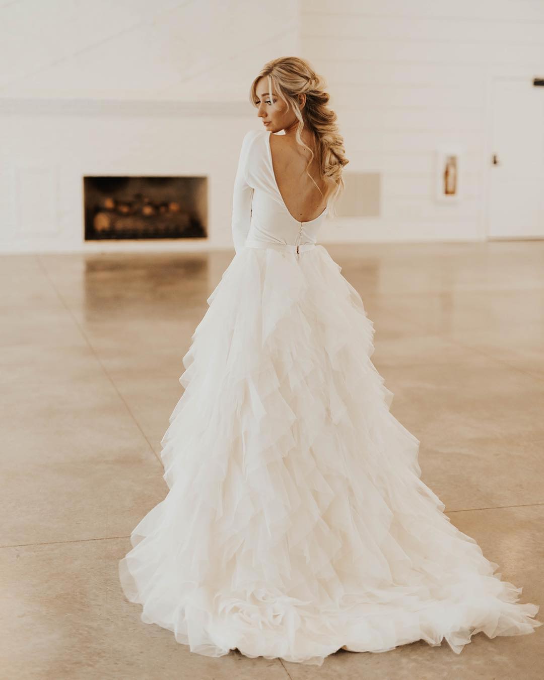 Vintage High Low Wedding Dresses Tiered Skirts Long Sleeve Simple Satin Tulle Wedding Dress Bridal Gown 2019 New Arrival robe de mariée