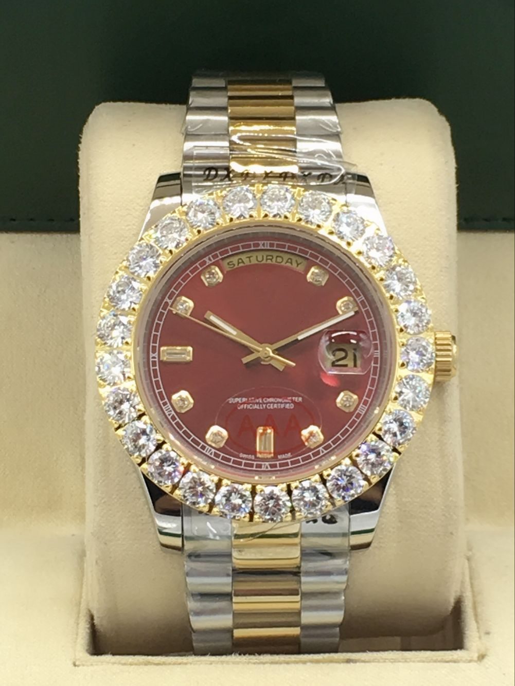 Top Quality wholesale watch DAY DATE 43mm Mens Mechanical Wristwatches Stainless Steel Automatic Movement Watch Big Diamond Watch Wholesale, Slivery;brown
Top Quality wholesale watch DAY DATE 43mm Mens Mechanical Wristwatches Stainless Steel Automatic Movement Watch Big Diamond Watch Wholesale, Slivery;brown