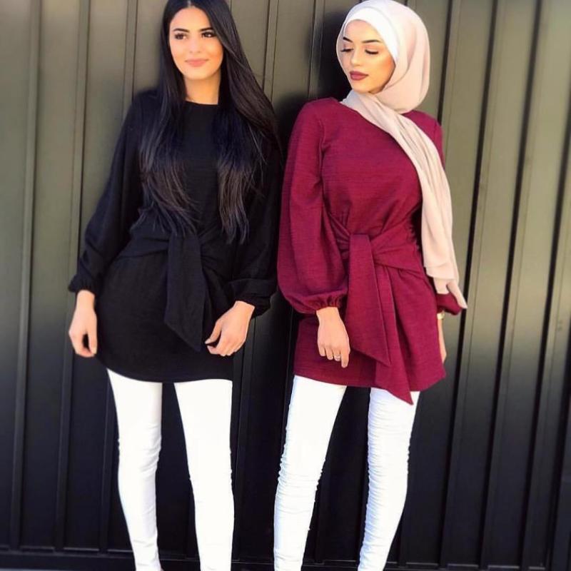 Fake two pieces Front and back wear muslim Modest top shirt female great quality fashion Islamic smooth shirt with belt F1704
Fake two pieces Front and back wear muslim Modest top shirt female great quality fashion Islamic smooth shirt with belt F1704
