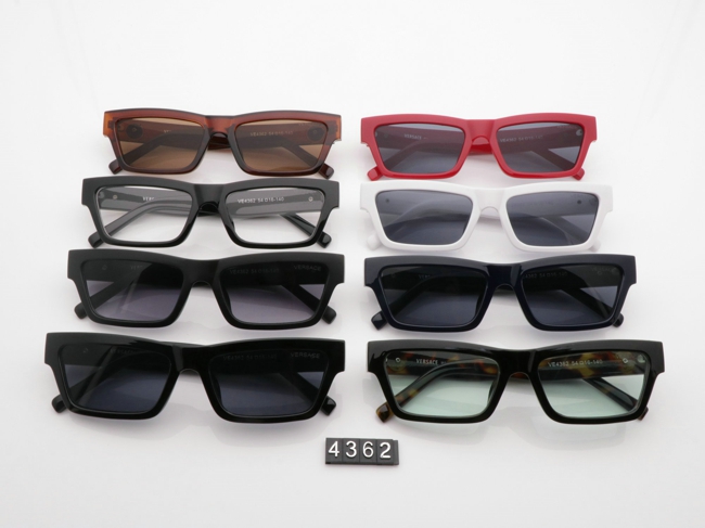 2019 New Fashion Sunglasses Man Woman Eyewear Designer Square Sun Glasses UV400 Lenses Trend With box Sunglasses VS4362 Exempt postage, White;black
2019 New Fashion Sunglasses Man Woman Eyewear Designer Square Sun Glasses UV400 Lenses Trend With box Sunglasses VS4362 Exempt postage, White;black