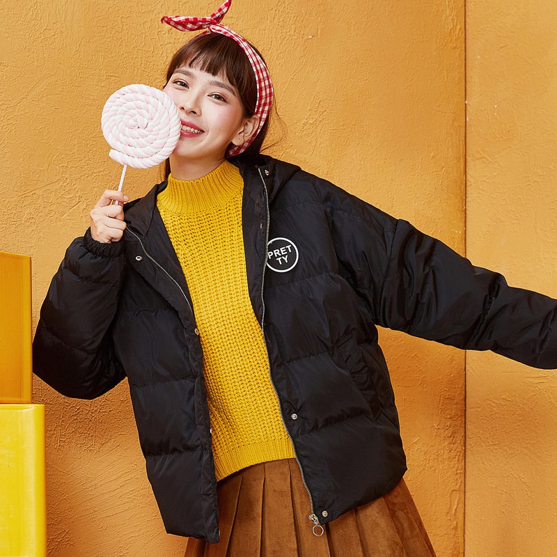 New Winter Jacket Female down Coat Short warm Down Jacket Letter Hooded Duck Down Coat Jacket for Women, Black
New Winter Jacket Female down Coat Short warm Down Jacket Letter Hooded Duck Down Coat Jacket for Women, Black