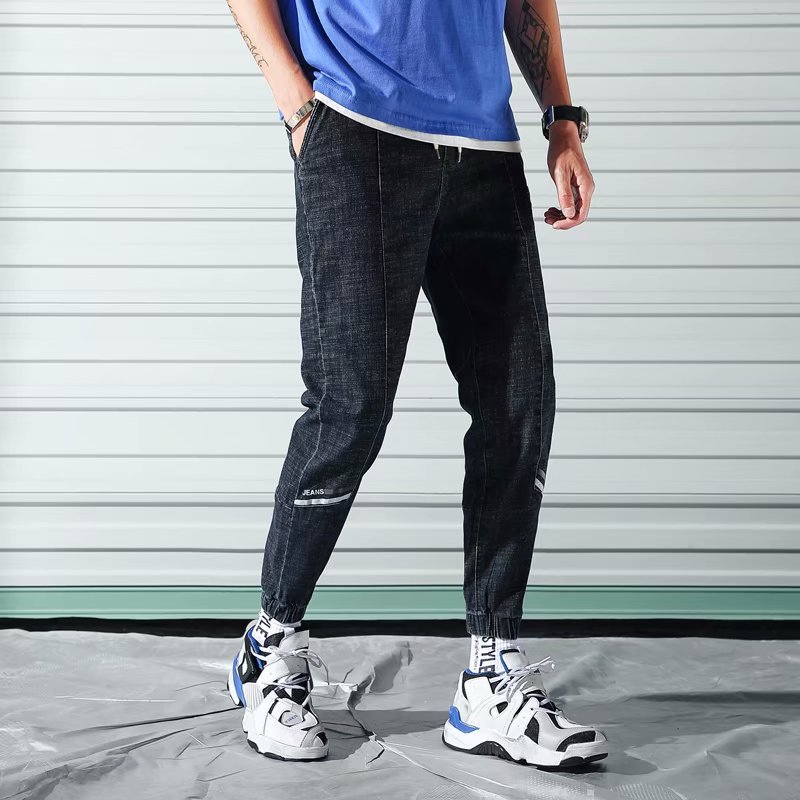 Spring and autumn 2020 fashion teenagers trend men's black jeans beam feet simple ankle length pants 2020 new wild denim pants
Spring and autumn 2020 fashion teenagers trend men's black jeans beam feet simple ankle length pants 2020 new wild denim pants