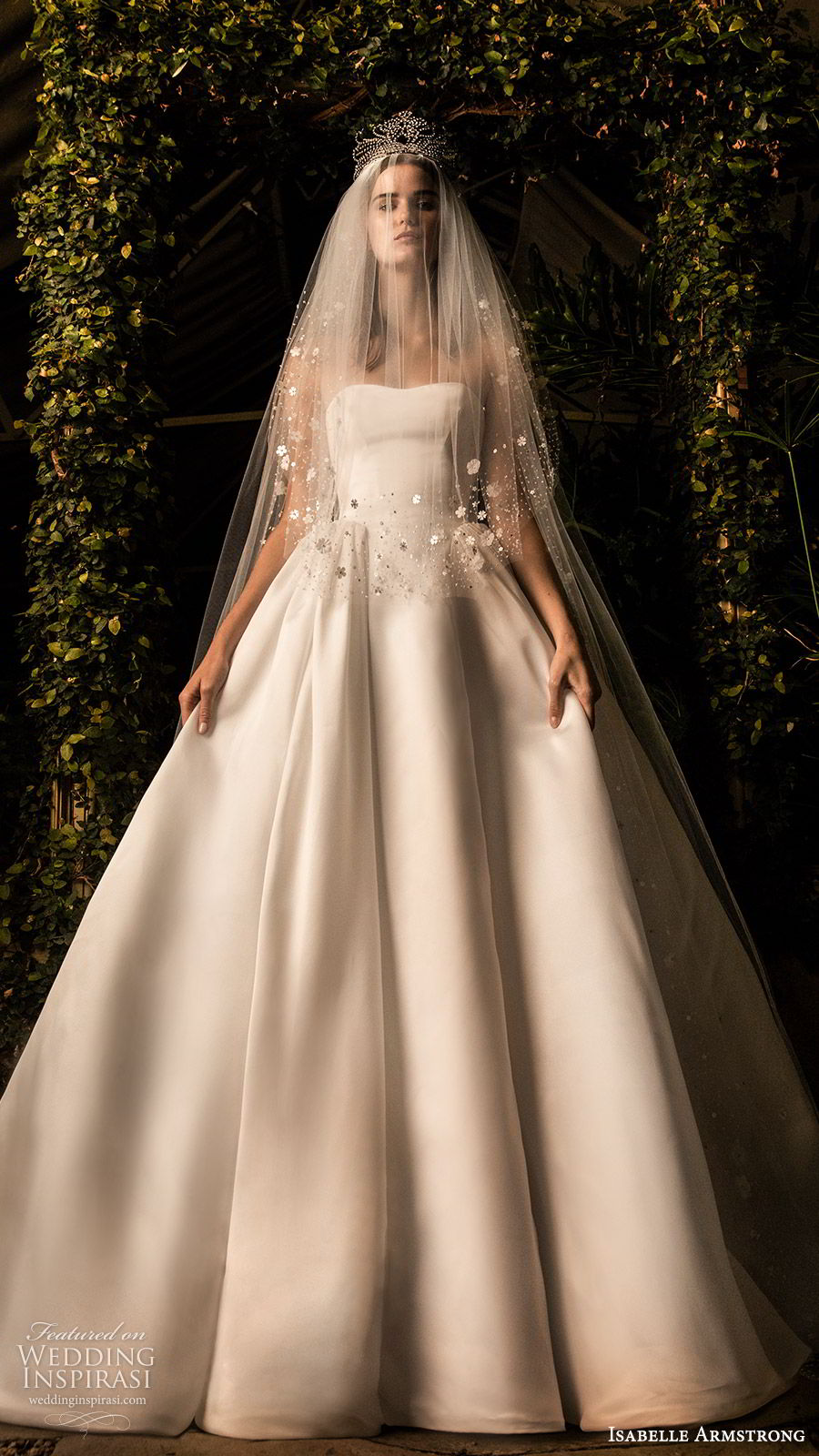 isabelle armstrong royal wedding dresses sweetheart pleats satin bridal gowns chapel plus size wedding dress robe de marie