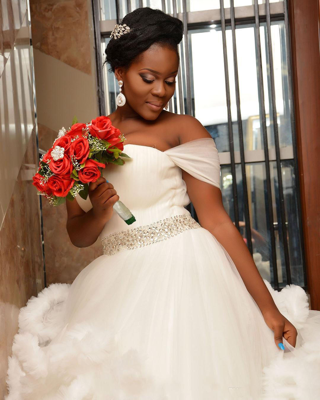 Sweety Bridal Gowns Off Shoulder Tiered Ruffle White Wedding Gowns With Cloud Floor-Length Custom Made Wedding Dresses