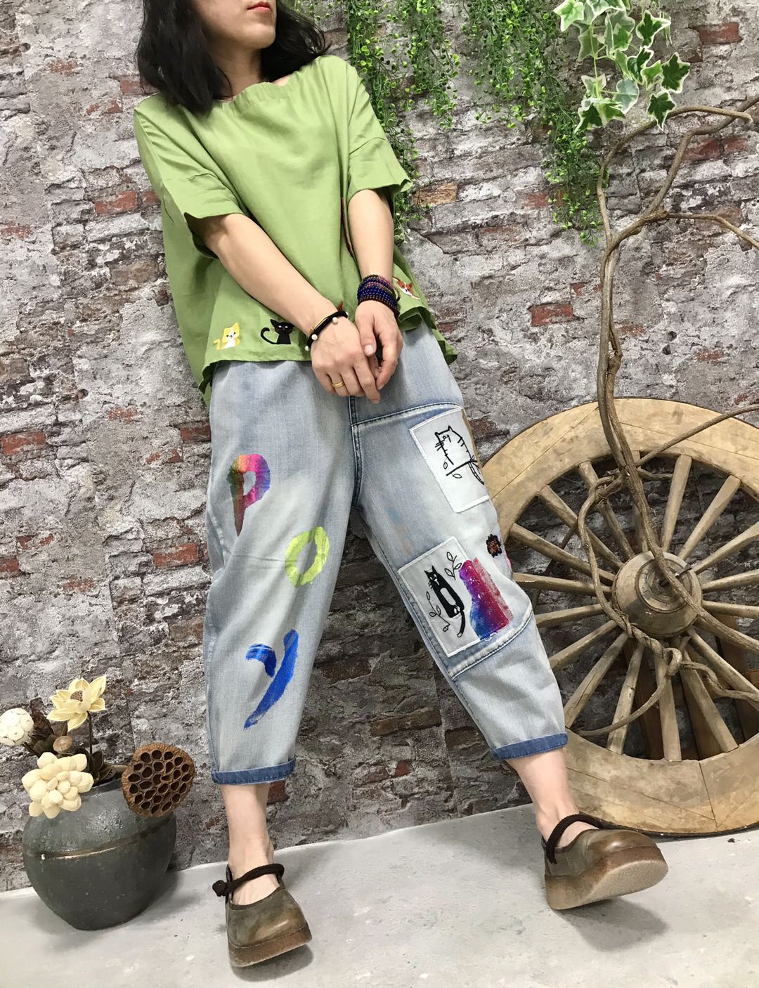 Blueberries Female Embroidery Painting Elastic Waist High Waist Jeans Bk4750