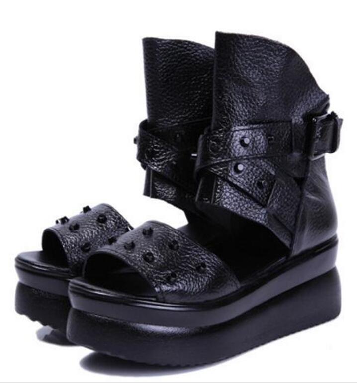 New Real leather shoes fashion sandals 2019 rivet summer women sandals Platform Shoes ankle boots wedges plus Size 35-43 Roman sandals, Black rivet
New Real leather shoes fashion sandals 2019 rivet summer women sandals Platform Shoes ankle boots wedges plus Size 35-43 Roman sandals, Black rivet