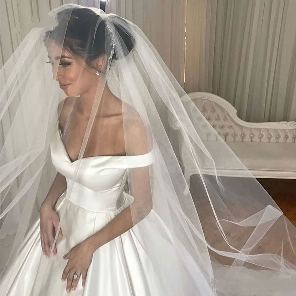 Elegant Ball Gown Wedding Dresses Custom Made 2019 Off Shoulder Satin Court Train Bridal Gowns Buttons Back Plus Size Wedding Dress Cheap