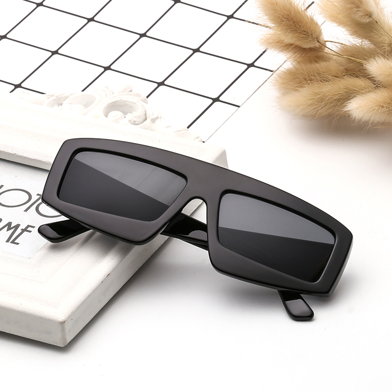 Oversize Frame Sunglasses 2019 Fashion Man Women Square Eyewear Ladies Retro Gradient Sun Glasses Female UV400 3267
Oversize Frame Sunglasses 2019 Fashion Man Women Square Eyewear Ladies Retro Gradient Sun Glasses Female UV400 3267