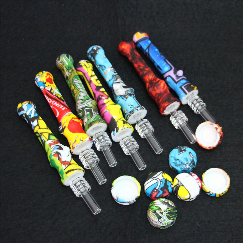 Silicone smoking pipe silicone nectar collector Hookah Bongs with quartz tips silicon oil dab rigs with dab tool VS twisty glass pipe blunt
Silicone smoking pipe silicone nectar collector Hookah Bongs with quartz tips silicon oil dab rigs with dab tool VS twisty glass pipe blunt
