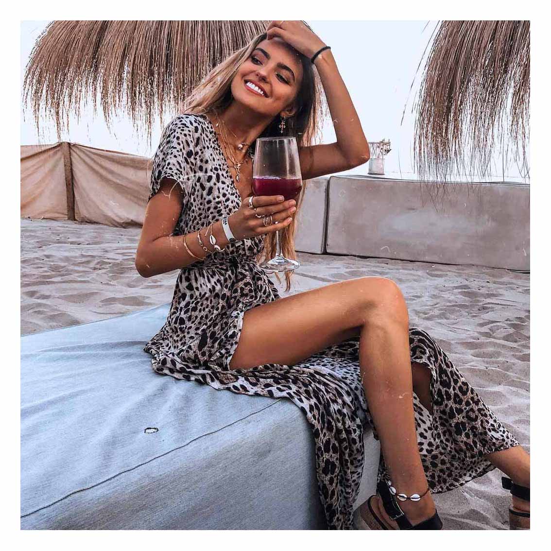 Women Beach Skirts Womens Fashion Sexy Dresses Ladys Short-sleeved Leopard-print Skirts V-neck Resort Irregular Beach Skirt New
Women Beach Skirts Womens Fashion Sexy Dresses Ladys Short-sleeved Leopard-print Skirts V-neck Resort Irregular Beach Skirt New