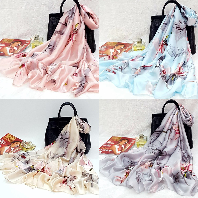 Quality Silk Scarf Women's Wild Scarf Fashion Printing Thin Scarf Long Satin Shawl Women's Christmas Gifts
Quality Silk Scarf Women's Wild Scarf Fashion Printing Thin Scarf Long Satin Shawl Women's Christmas Gifts
