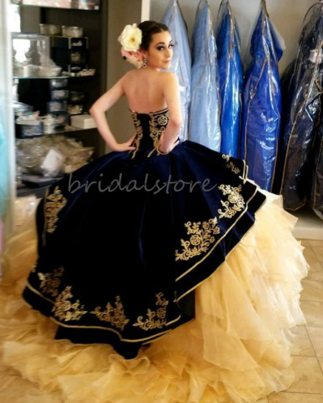 Burgundy And Gold Quinceanera Dresses Mexican Cinderella Masquerade Prom Dresses With Applique Sweetheart Fuffy Organza Ruffle Sweet 15 Gown