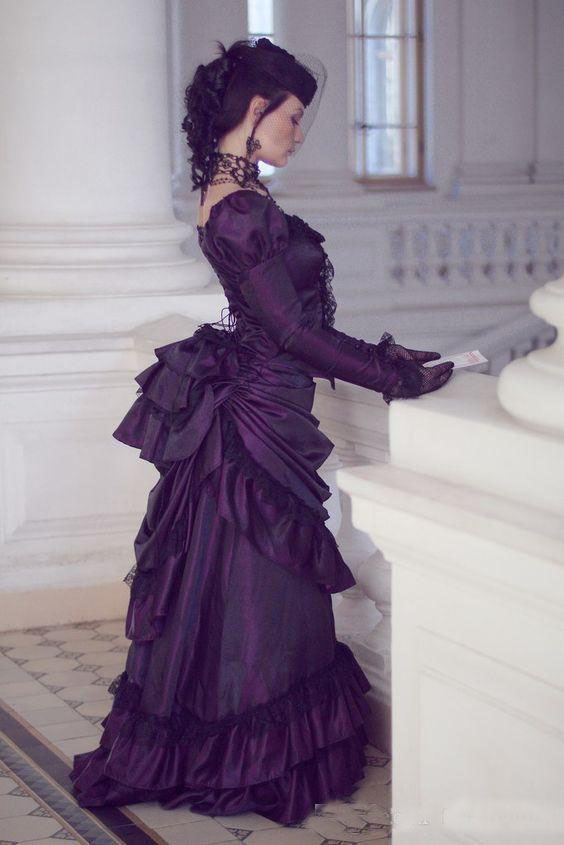 Victorian Gothic Purple Wedding Dresses Retro Royal House Ball Duchess Wedding Gowns Long Sleeves Lace Ruched Renaissance Aristocracy Dress