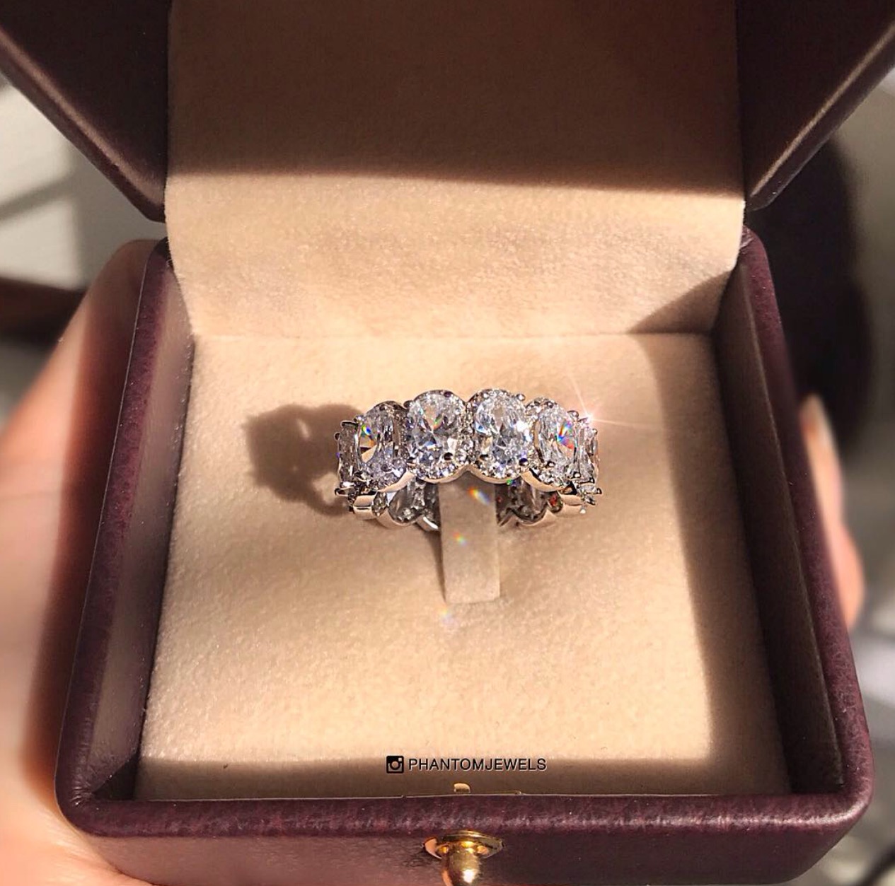 2020 Hot Sale New Bling Luxury Jewelry 925 Sterling Silver White Topaz Radiant Cut CZ Diamond Party Women Wedding Engagement Band Ring Gift