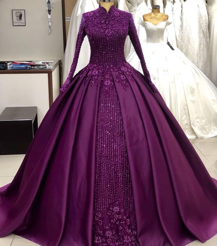 Purple Muslim Evening Dresses High Neck Lace Appliqued Beads Long Sleeve Ball Gown Prom Dress With Free Petticoat Custom Formal Party Wear