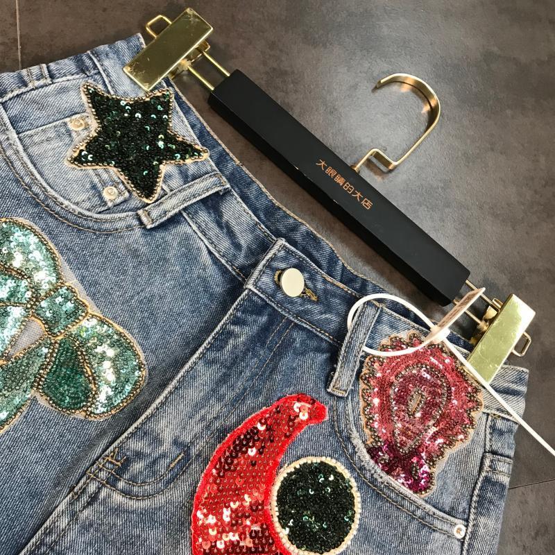 DEAT 2020 New Arrivals Moon Stars Sequins Embroidery Tassel Patch Raw Denim Shorts Female Fashion Tide Women ME670 MX200407