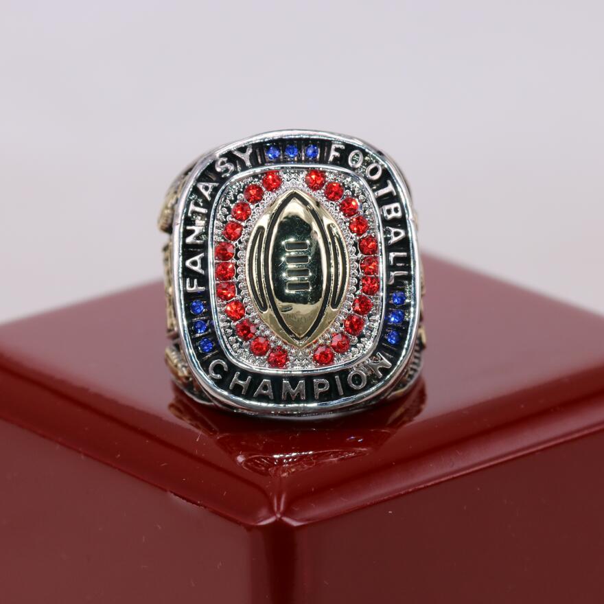 2019 Factory Price 2018 Fantasy Football Championship Ring Engraving Inside USA Size 8 To 15 Display Box Drop Shipping
2019 Factory Price 2018 Fantasy Football Championship Ring Engraving Inside USA Size 8 To 15 Display Box Drop Shipping