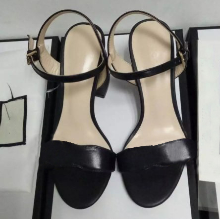 Hot Sale-Hot Selling Europeanluxurioustyle Silver Embellished Wing High Heel Sandals Brand Gilded Cage Sandals, Black
Hot Sale-Hot Selling Europeanluxurioustyle Silver Embellished Wing High Heel Sandals Brand Gilded Cage Sandals, Black
