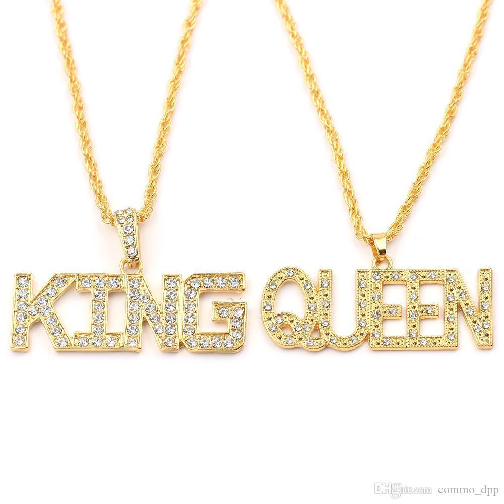 Hip Hop Her King And His Queen Couple Necklaces For Women Men Iced Out Letter Pendant Gold Chains Hiphop Rapper Jewelry Gift
Hip Hop Her King And His Queen Couple Necklaces For Women Men Iced Out Letter Pendant Gold Chains Hiphop Rapper Jewelry Gift