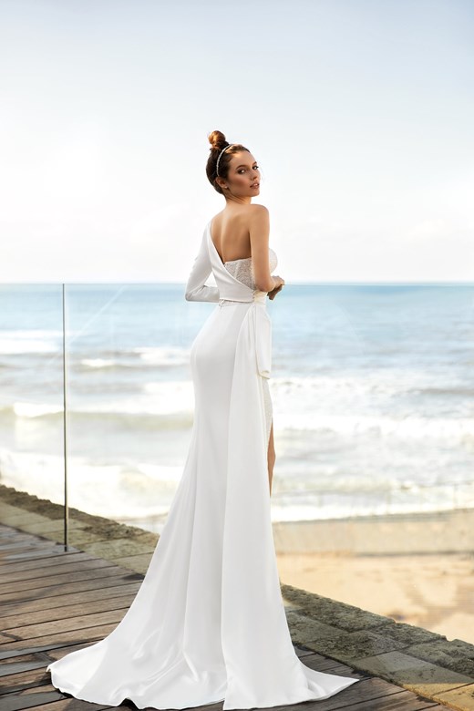Modest One Shoulder Wedding Dresses Side Split Glitter Mermaid Satin Bridal Gowns Ruched Long Sleeve Sexy vestido de novia