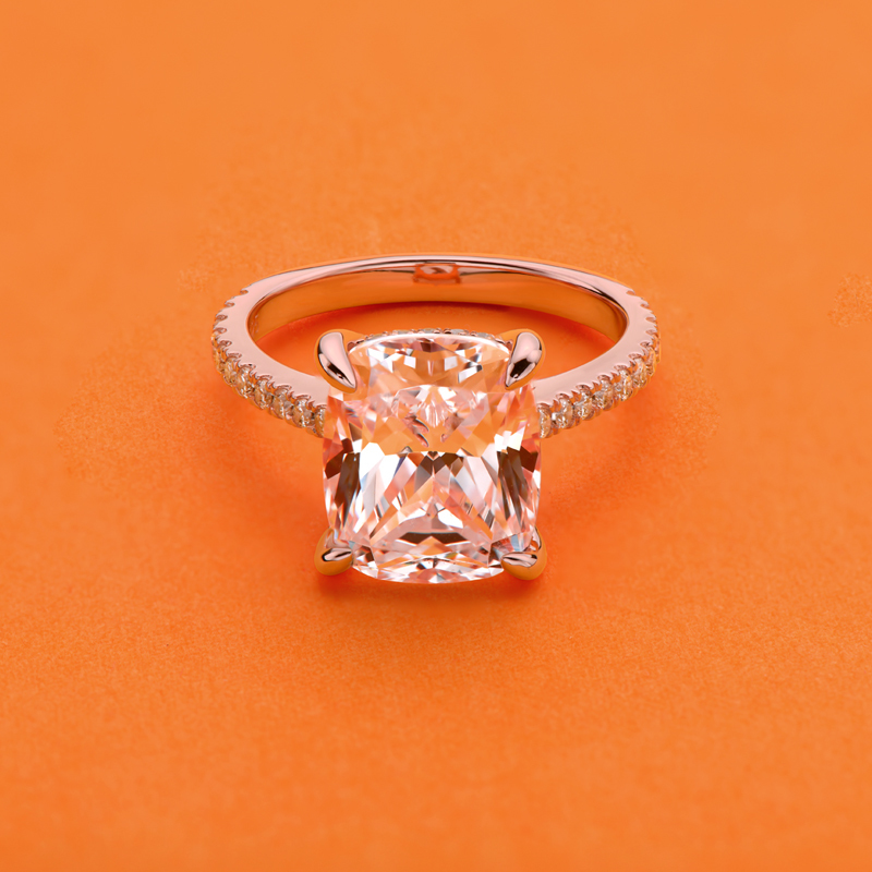 AINOUSHI Luxury 6 Carat Cushion Cut Ring High Setting Halo Engagement Rings Wedding Bridal Band for Women Sterling Silver Y200106
AINOUSHI Luxury 6 Carat Cushion Cut Ring High Setting Halo Engagement Rings Wedding Bridal Band for Women Sterling Silver Y200106