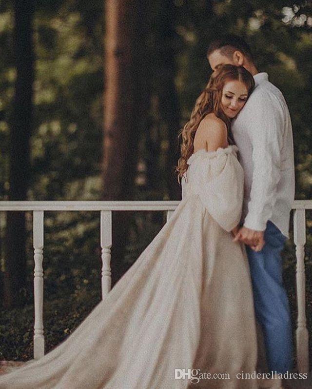 2020 Bohemian Wedding Dresses Sexy Off Shoulder Puff Sleeve Beach Bridal Gowns Long Train Rustic Country Wedding Gowns Hippie