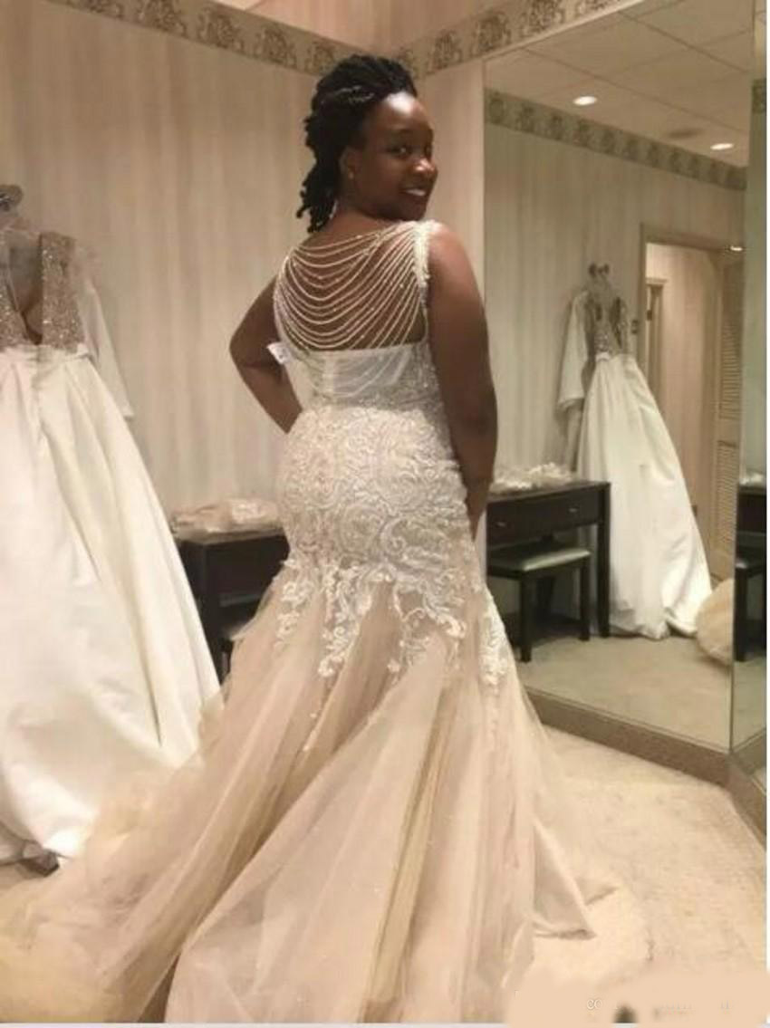 Sexy Trumpet Mermaid Wedding Dresses V Neck Draped Beadeding Backless Chapel Train Lace Appliqued Tulle Bridal Gowns