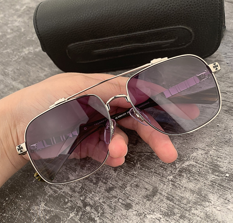 Chrome Oversized Sunglasses Vintage Men Square Sunglasses Big Frame Sunglasses for Men Driver Shades Brand Driving Sun Glasses Original Box, White;black
Chrome Oversized Sunglasses Vintage Men Square Sunglasses Big Frame Sunglasses for Men Driver Shades Brand Driving Sun Glasses Original Box, White;black