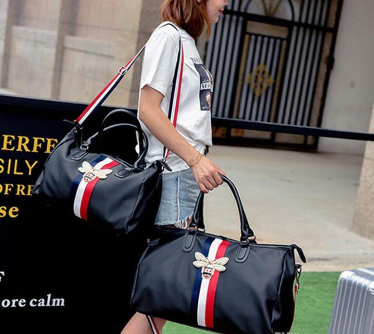Top Luxury Designer Handbags Purses Fashion Canvas Shoulder Bags Large Capacity Women Crossbody Bags Two-tone Messenger Tote Bag
Top Luxury Designer Handbags Purses Fashion Canvas Shoulder Bags Large Capacity Women Crossbody Bags Two-tone Messenger Tote Bag