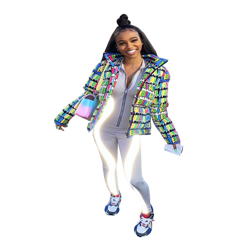Multi Color Letter Print Keep Warm Jacket 2020 Hot Sale Winter Streetwear Women High Collar Long Sleeve Pocket Outerwear
Multi Color Letter Print Keep Warm Jacket 2020 Hot Sale Winter Streetwear Women High Collar Long Sleeve Pocket Outerwear