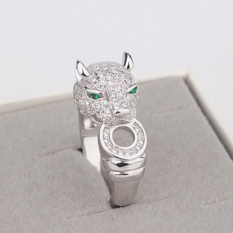 Fashionable copper Leopard Head Inlaid Zircon Ring Gold Leopard Jewellery Ring Silver Men's and Women's Ring Fashion Jewellery
Fashionable copper Leopard Head Inlaid Zircon Ring Gold Leopard Jewellery Ring Silver Men's and Women's Ring Fashion Jewellery