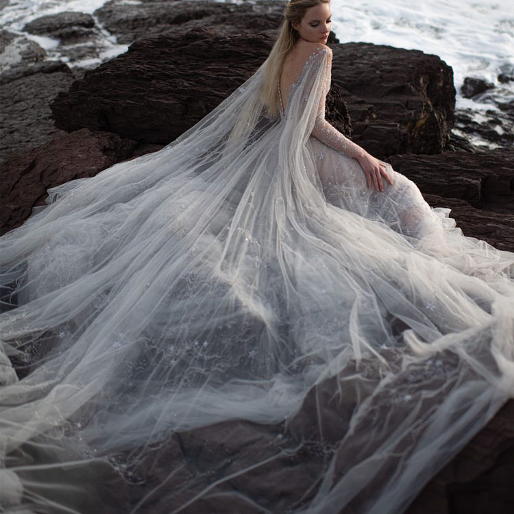 Polo Sebastian Dresses With Wraps Sexy Sheer Neck A Line Beach Bridal Gowns Sequins Applique Princess Wedding Dress