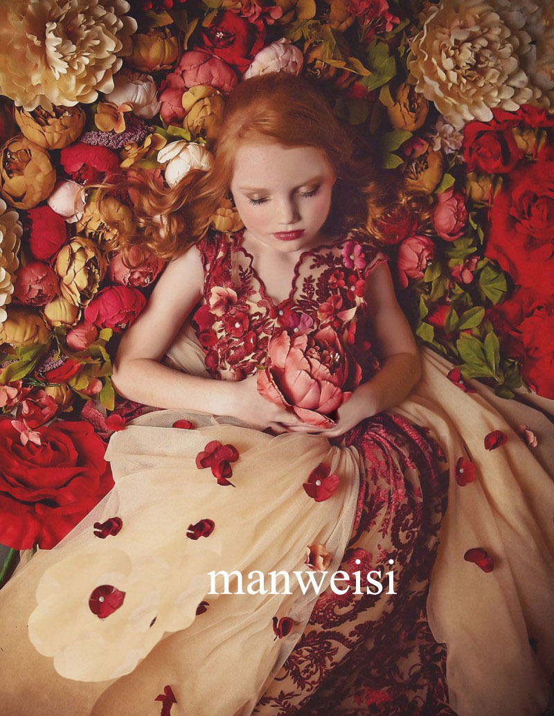 Vintage 2019 Flower Girl Dresses 3D Floral Appliqued Lace Jewel Neck Ball Gown Pageant Dress Little Baby Gowns for Communion Boho Wedding