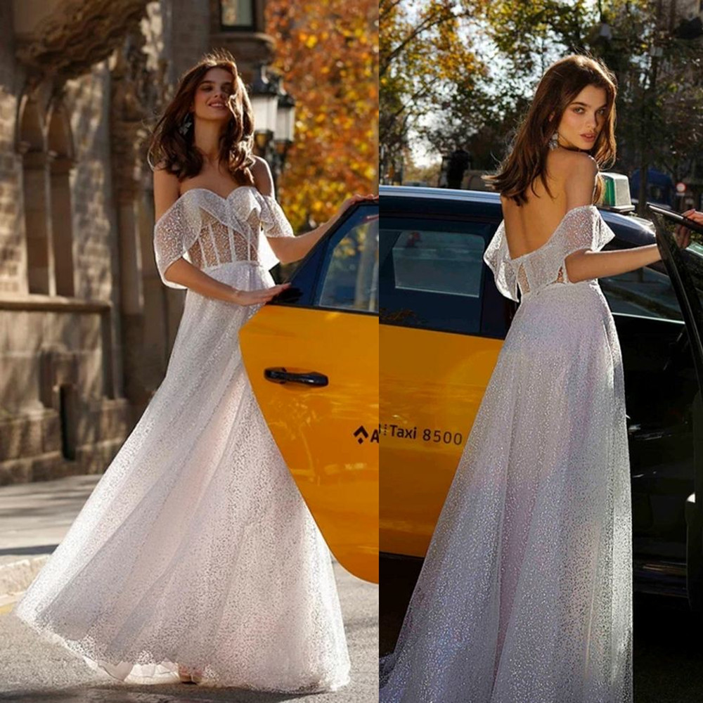 2021 Elegant Wedding Dresses Off Shoulder Appliques Lace Bridal Gowns Custom Made Sexy Open Back Sweep Train A-Line Wedding Dress, Silver
2021 Elegant Wedding Dresses Off Shoulder Appliques Lace Bridal Gowns Custom Made Sexy Open Back Sweep Train A-Line Wedding Dress, Silver