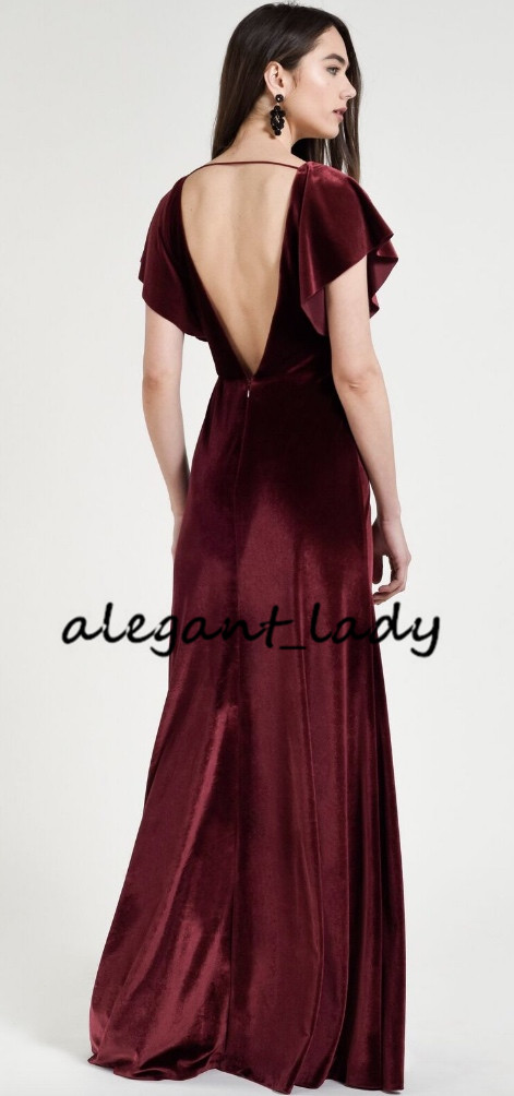 Burgundy Gold Velvet Country Bridesmaid Dresses with Flare Sleeve V-neck Full length Flowing Bohemian Wedding Party Guest Gown