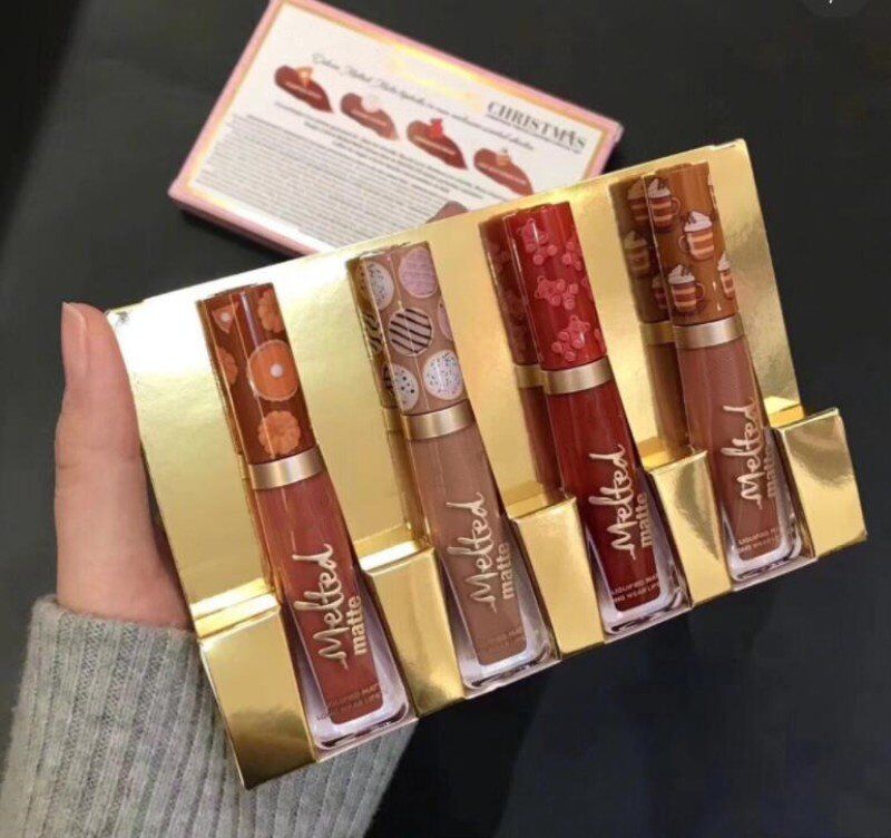 2019 Hot Selling Newest Too Face Melted Matte Lipstick Christmas Treats Liquified Lipstick Set The Sweet Smell of Christmas Lip Gloss Set
2019 Hot Selling Newest Too Face Melted Matte Lipstick Christmas Treats Liquified Lipstick Set The Sweet Smell of Christmas Lip Gloss Set